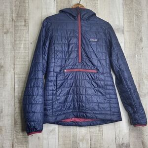 Patagonia Nano Puff Navy Blue Quilted Pullover Jacket. Womans XS